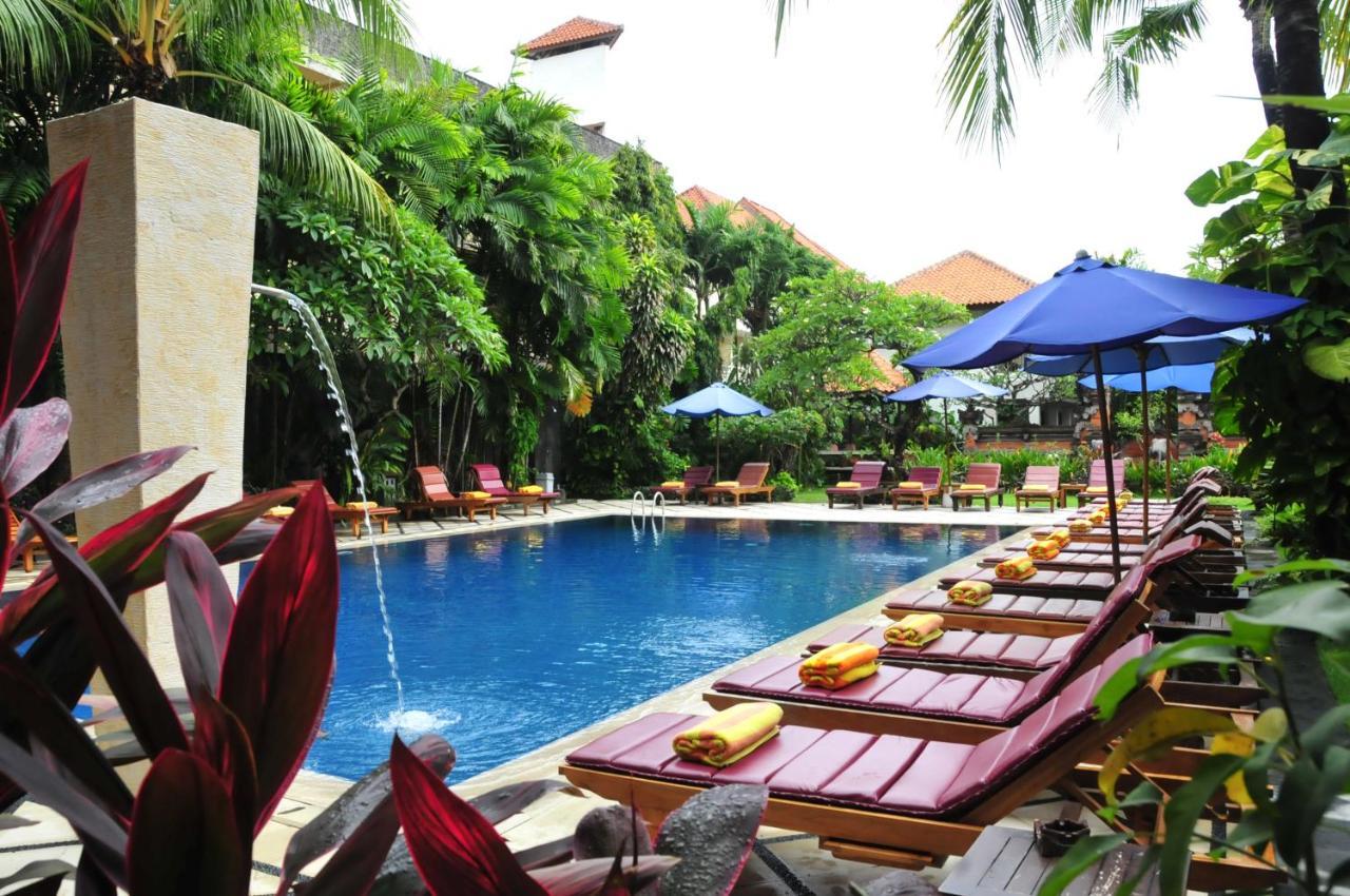 Puri Raja Hotel Legian  Exterior photo