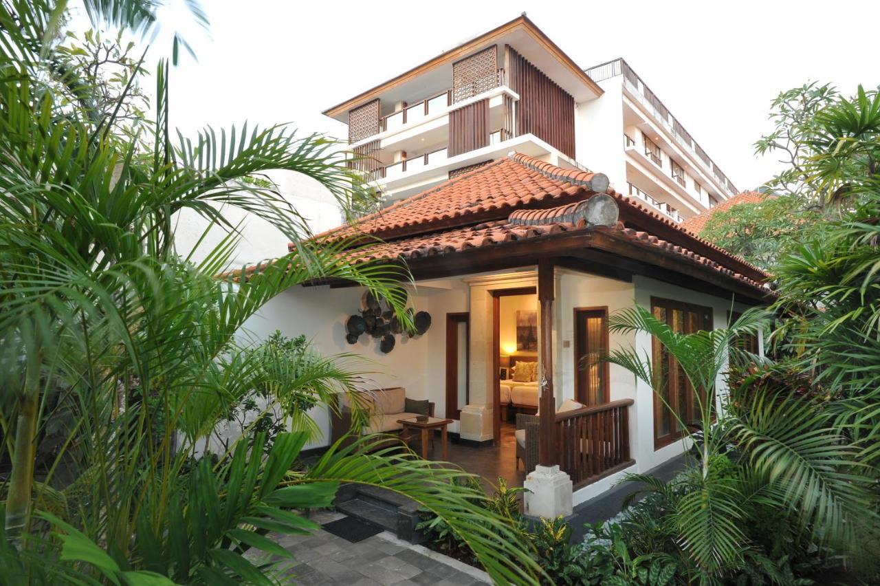 Puri Raja Hotel Legian  Exterior photo