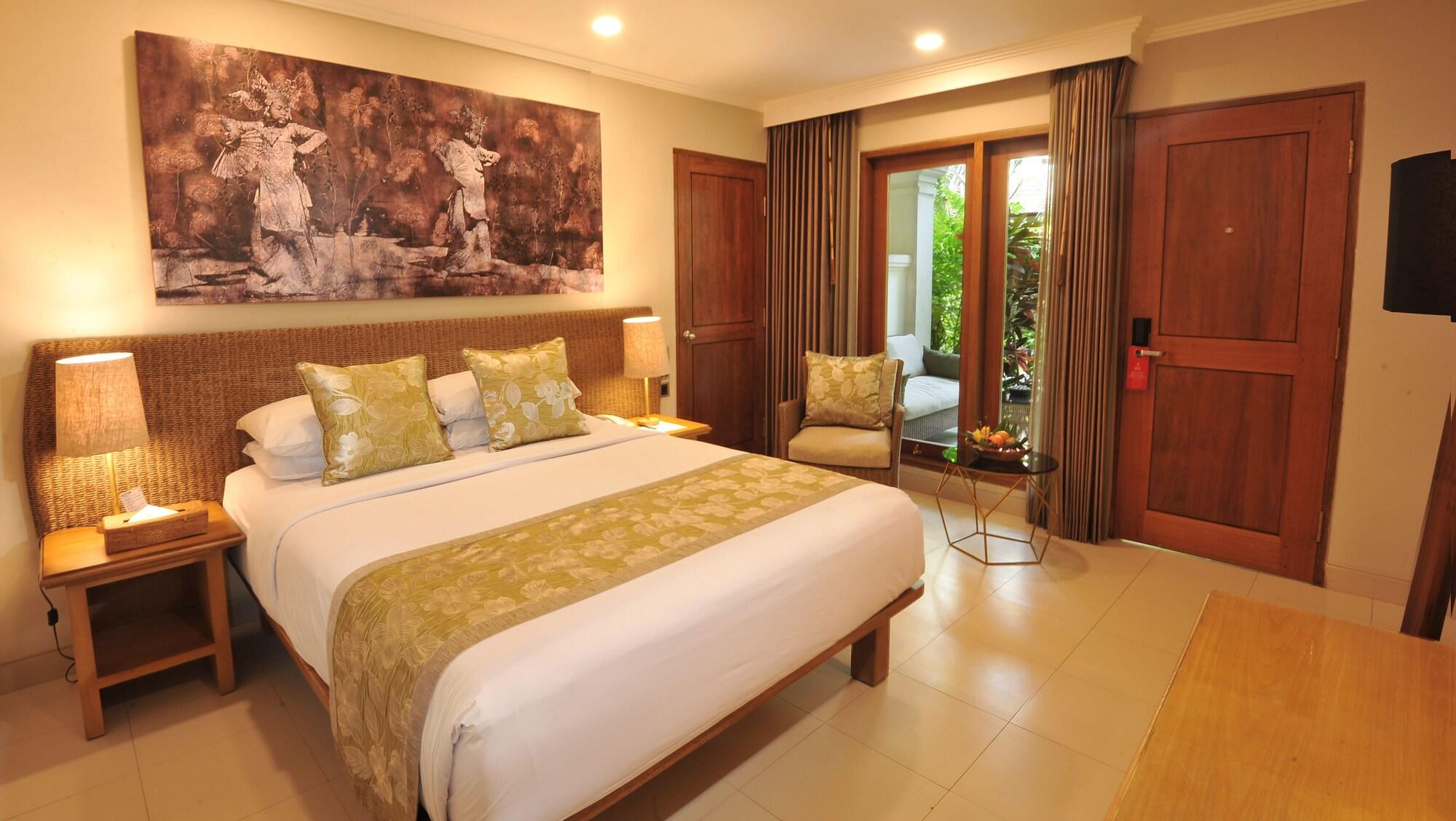 Puri Raja Hotel Legian  Exterior photo